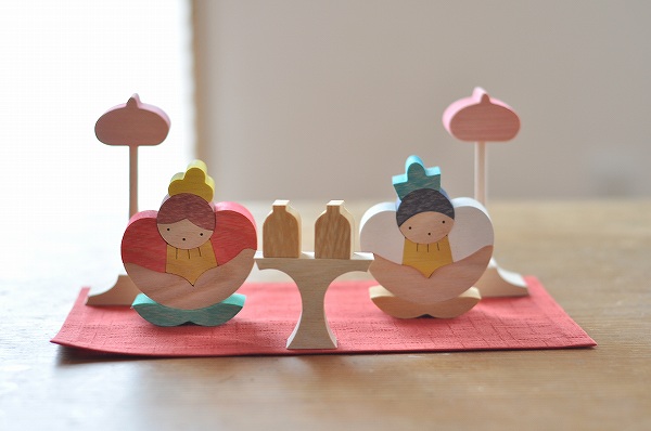 ヤブツバキびな